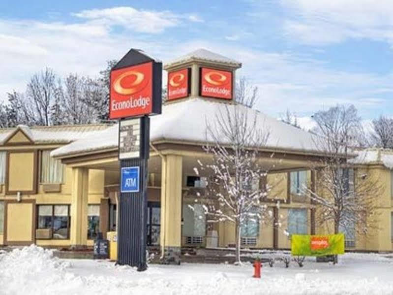 Econo Lodge Orillia Exteriér fotografie